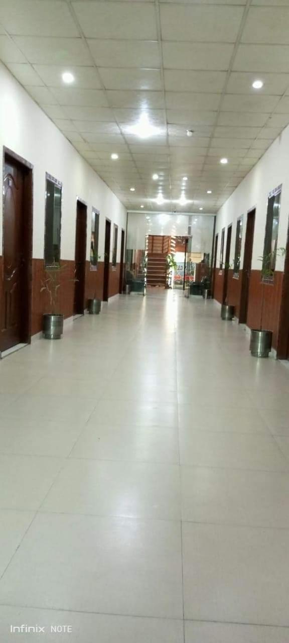 Hotel Khursheed Palace Rawalpindi Esterno foto
